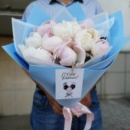 Букет пионов «С Днём Рождения!» Букет пионов «С Днём Рождения!»